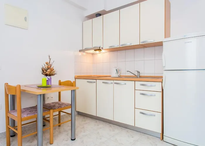 Apartments Lavanda 1